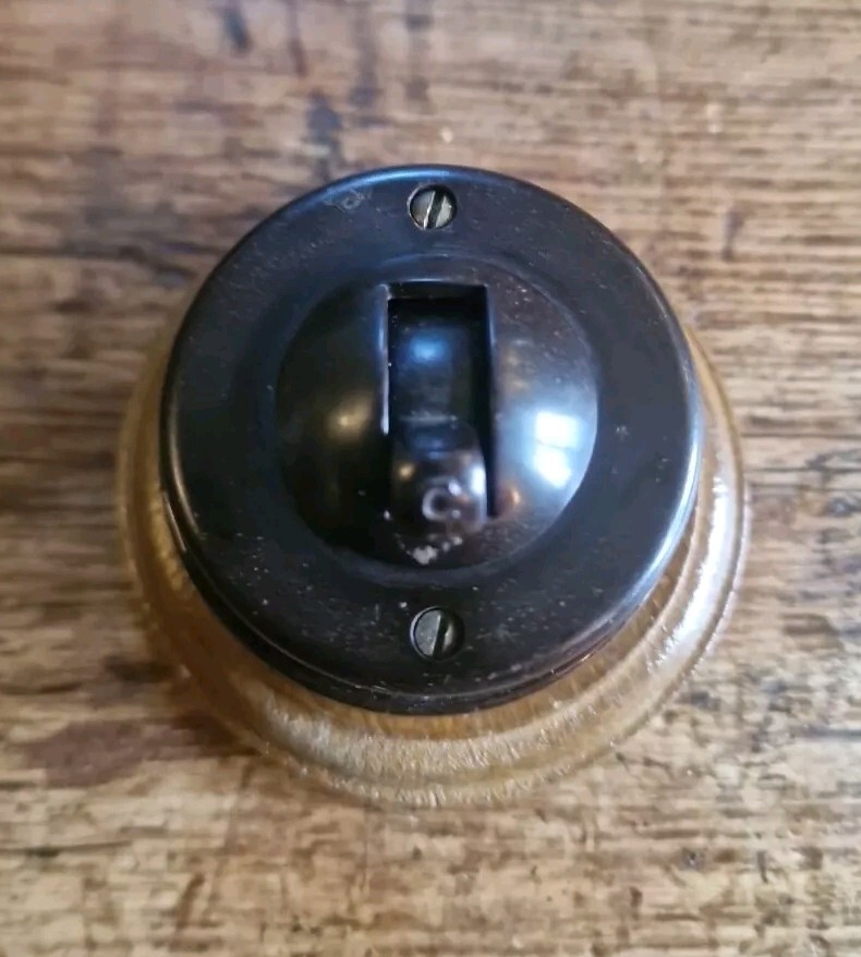 Crabtree Bakelite & China Dolly Switch, Beech Pattress. 1 Way. 1 of 2 Available.