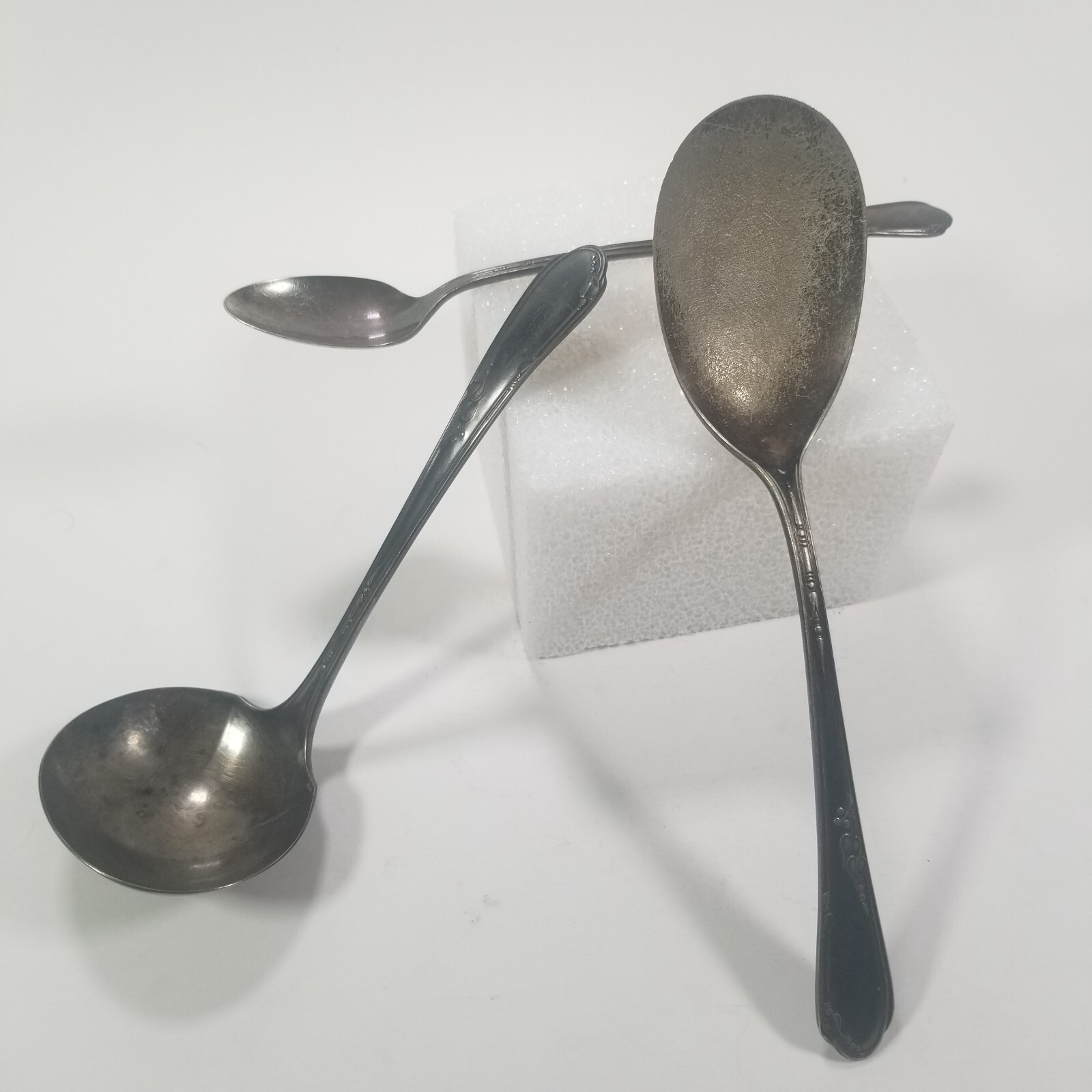 William A Rogers Serving Ware Ladel Spoon Table Spoon Same Pattern Set of 3