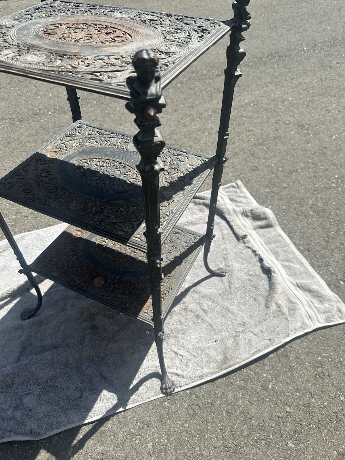 1830s German cast-iron table fairy Luster theme gargoyle clawfoot