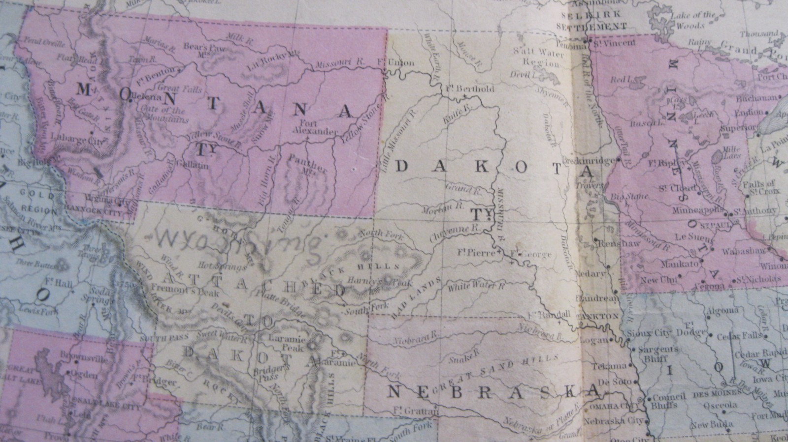 ca.1868 US Mitchell Map Wyoming attached to Dakota with Rare Script Annotation