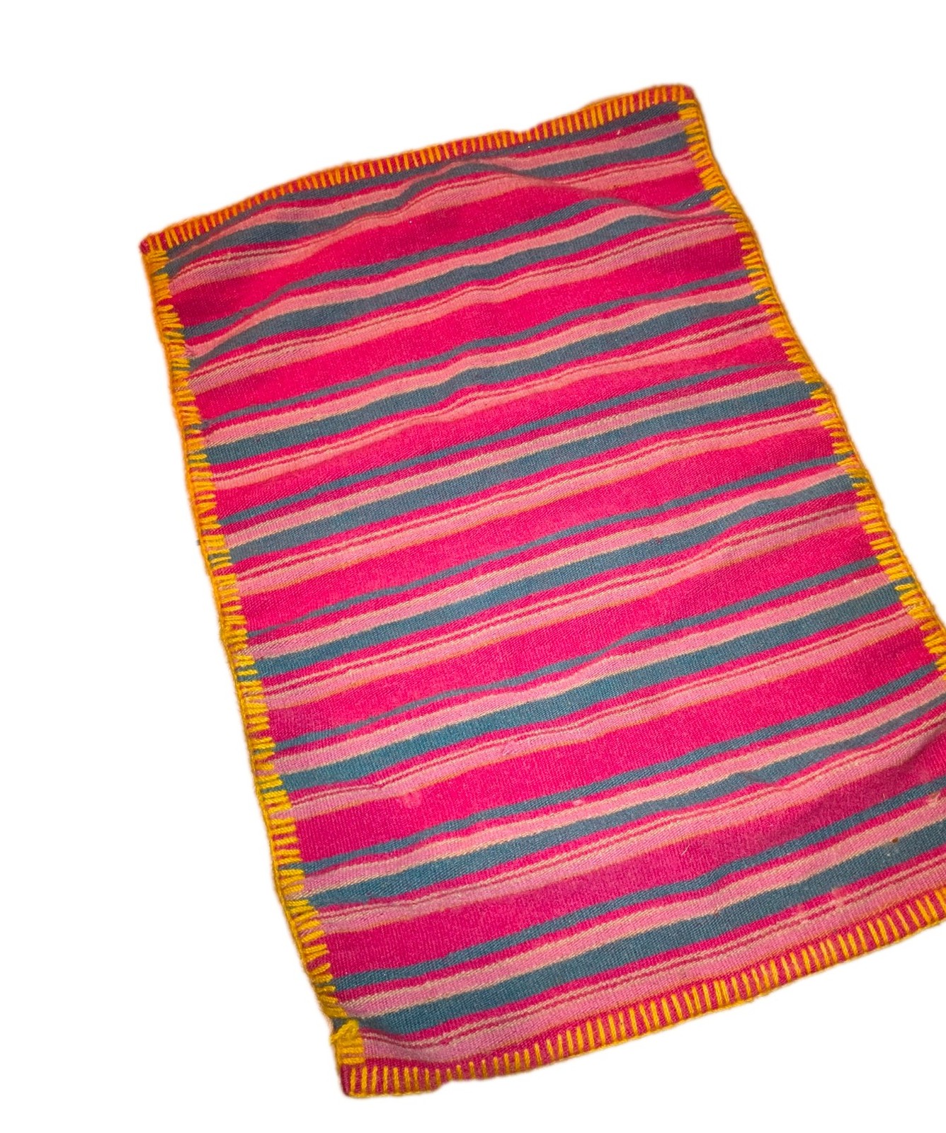 Handmade Woven 2.7 Ft x 2.0ft Rug 100% Wool Made In India