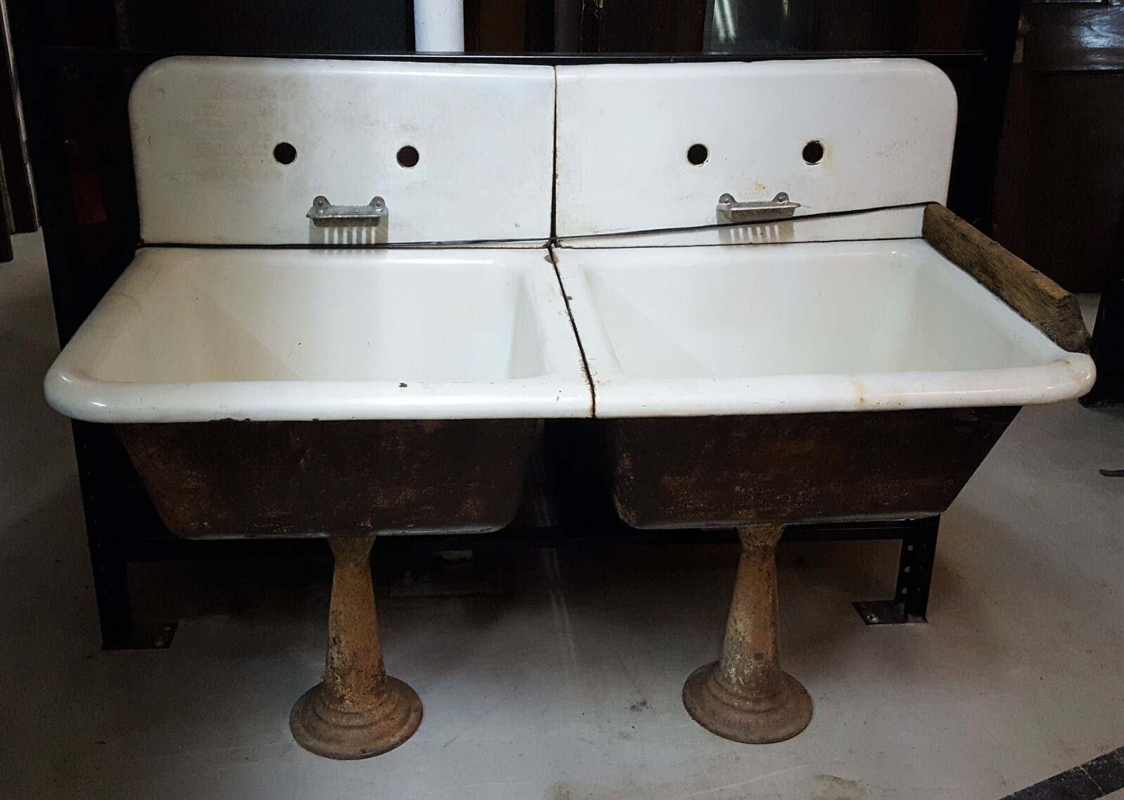 Large Antique Double Cast Iron Pedestal Sinks – Local Pick Up GA1140