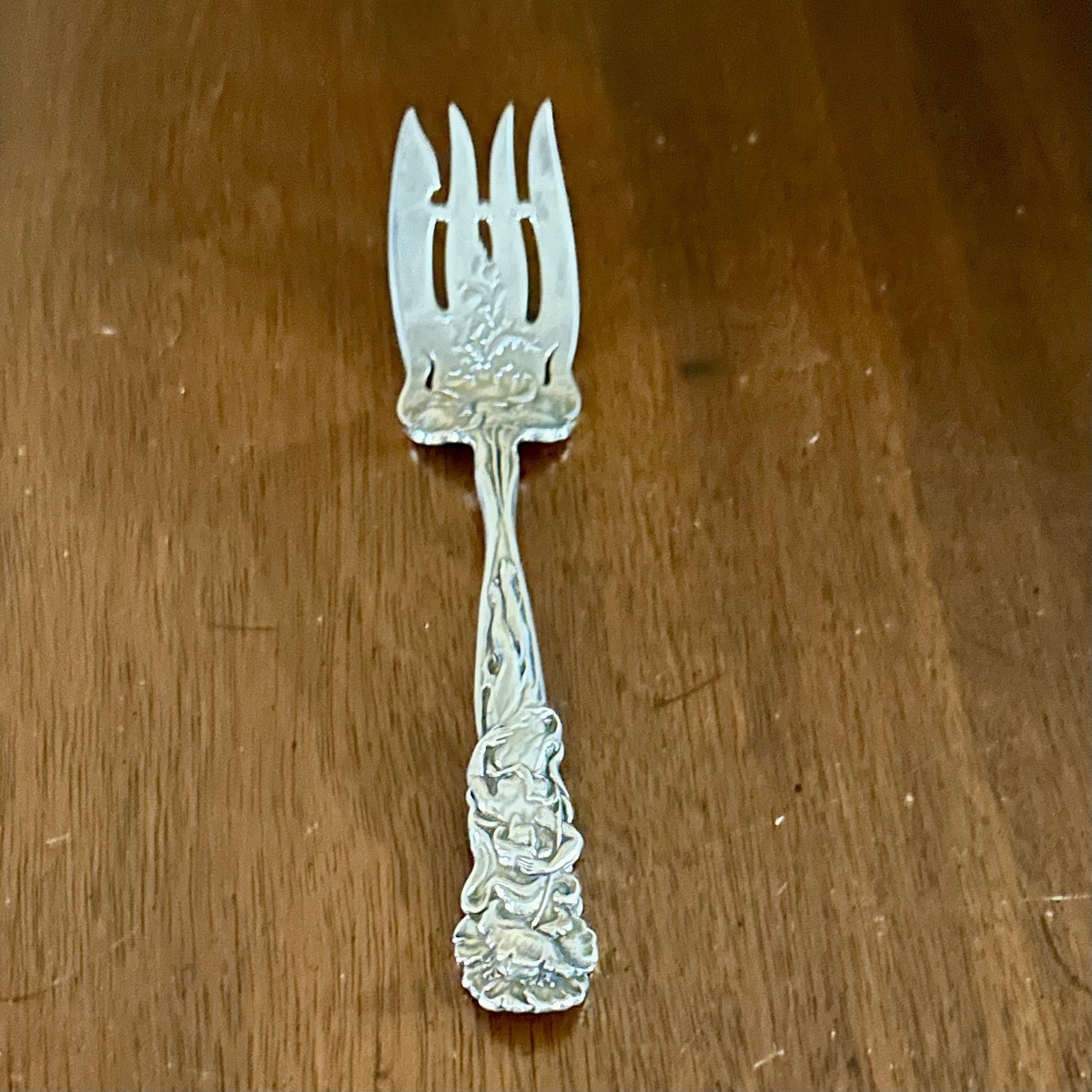 Antique Sterling Silver Alvin Raphael Pattern Solid Cold Meat Serving Fork