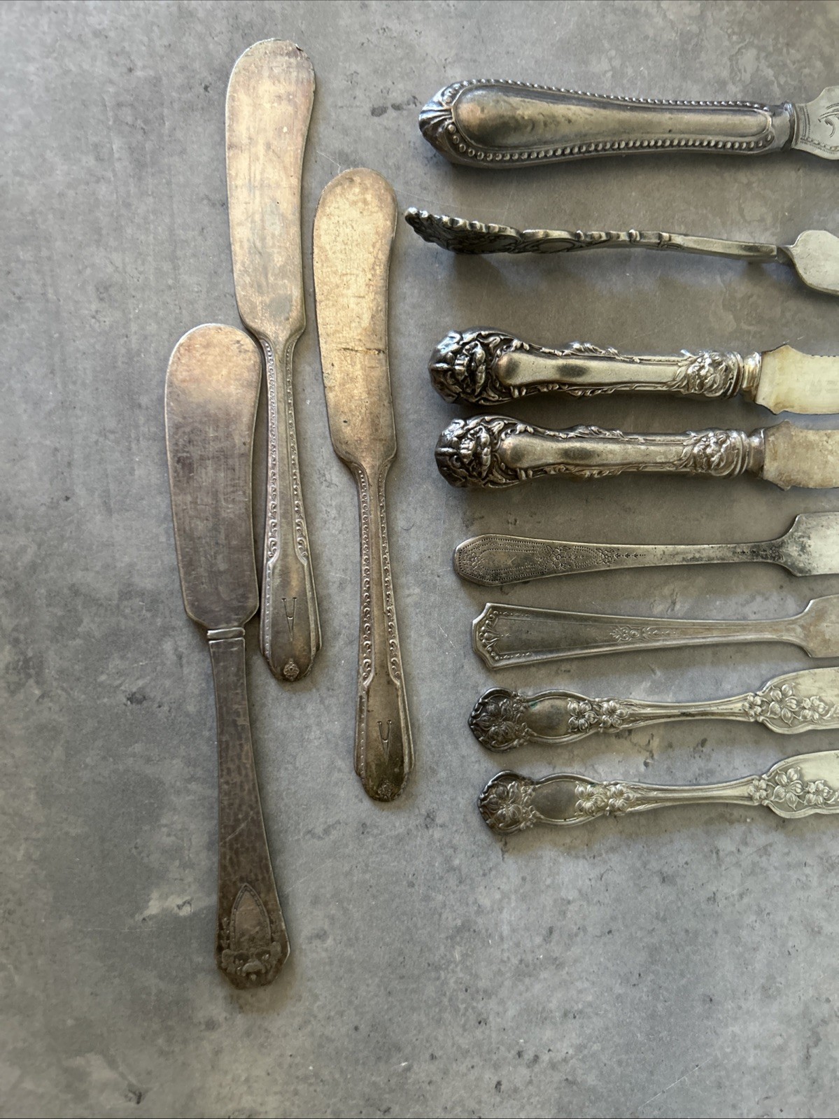 Antique 11 Assorted Worn Silver-Plate Butter Knives, Spreaders, Cutters