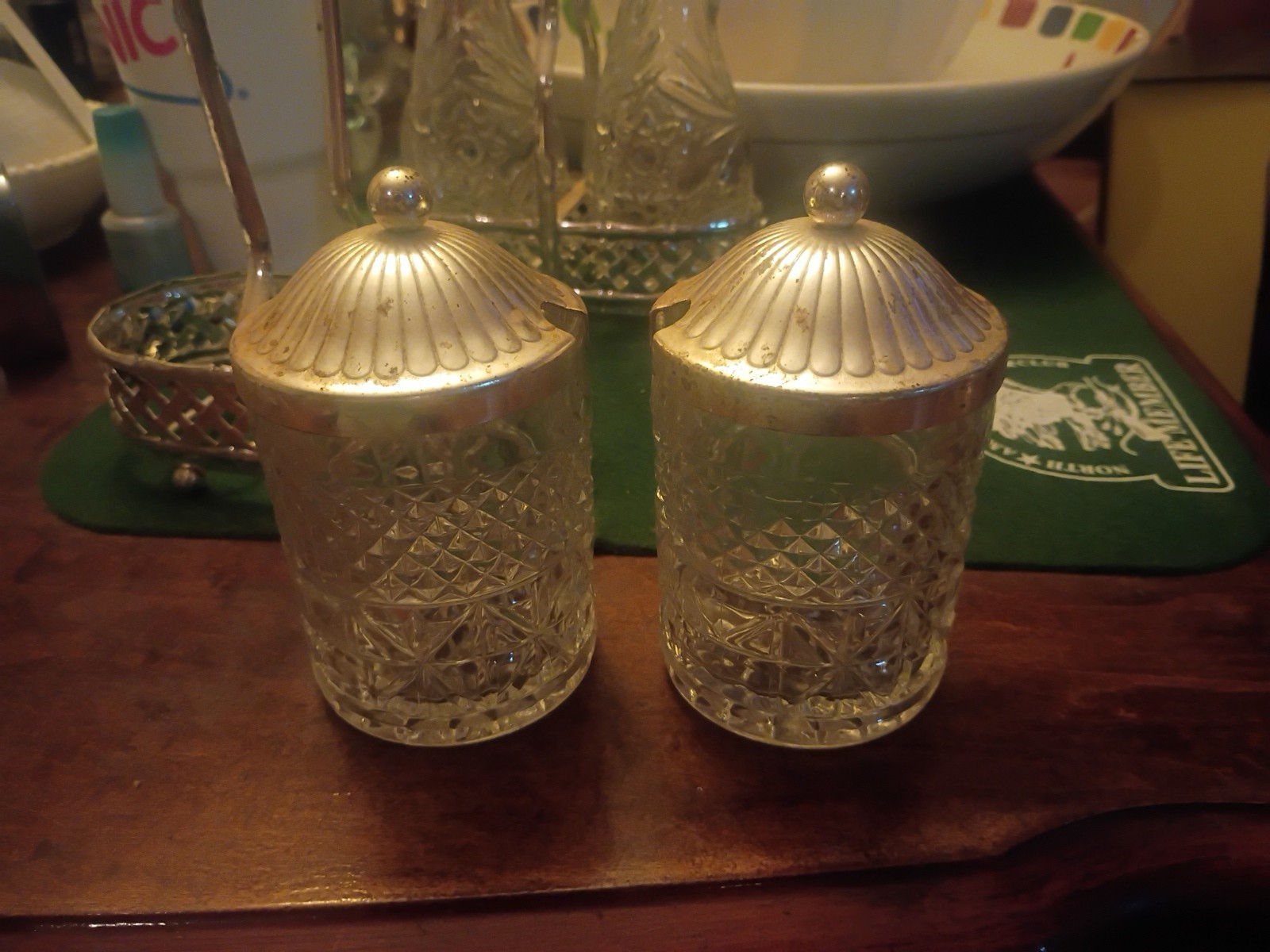 International Silver Co Glass Sugar Bowl Creamer Set Silver plated Base