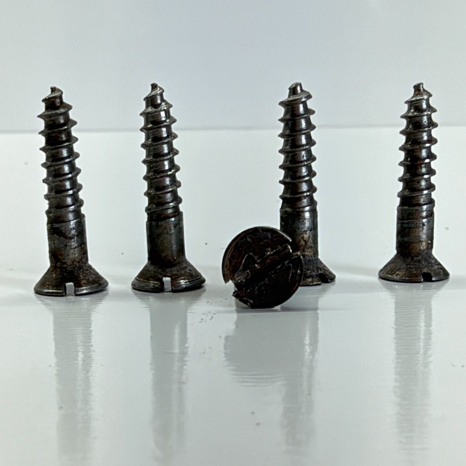Antique Singer Sewing Machine Cabinet Screws Original Hardware Lot of 5