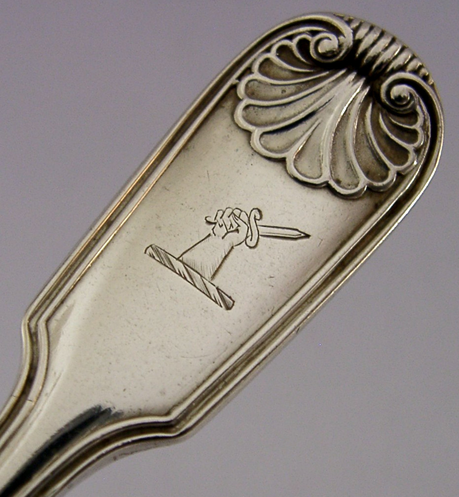 ENGLISH STERLING SILVER BARCLAY and ALEXANDER FAMILY CRESTED FORK 1882 46g