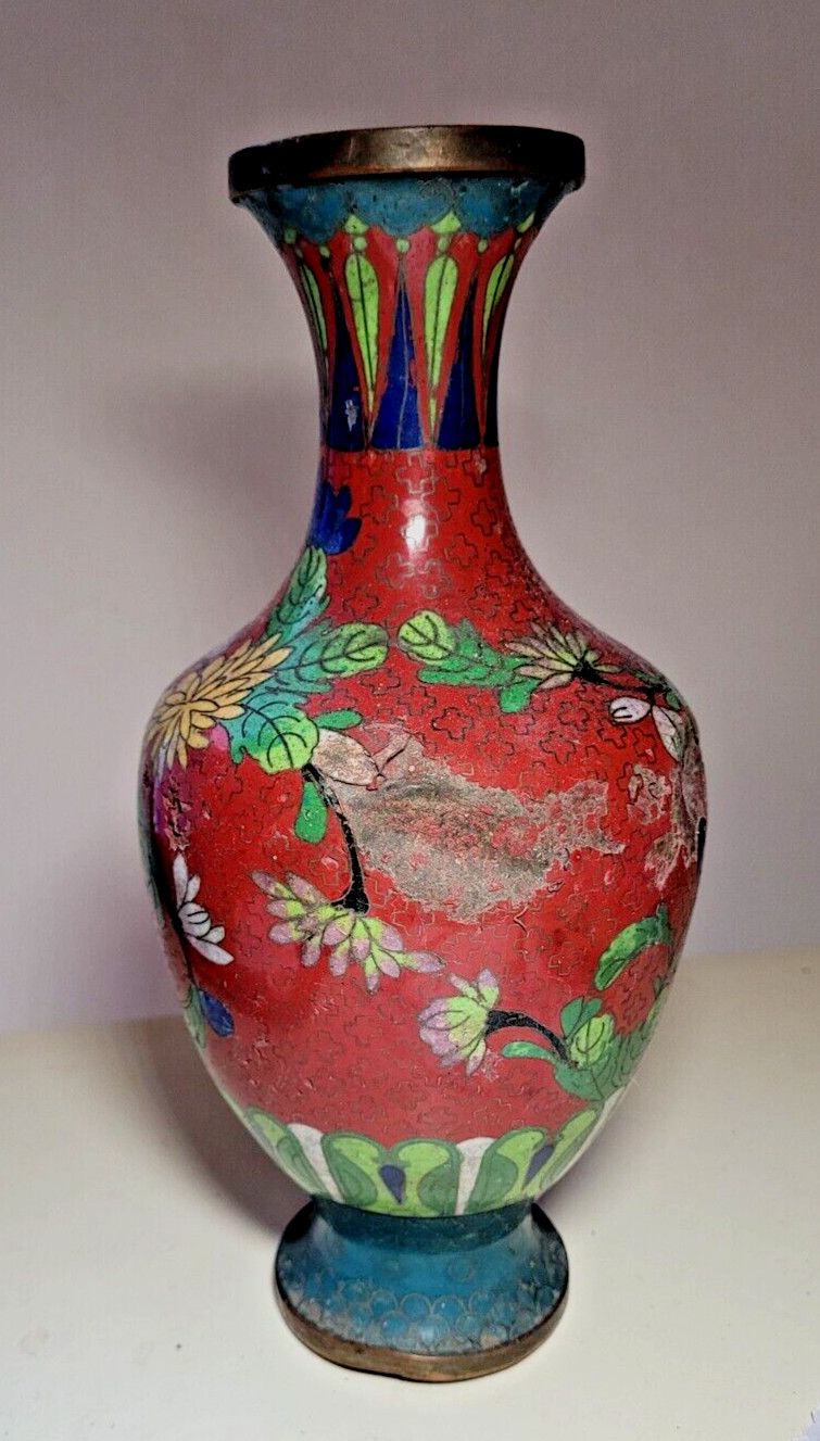 Antique Chinese Export Cloisonne Red Enamel 9.5″ Floral Blossom Vase-Distressed