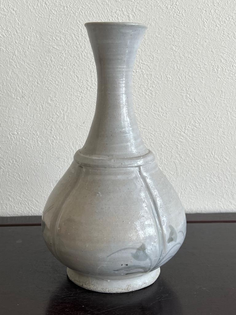 Korean Joseon Dynasty Flower Vase Pot / H 20.3[cm] , 619g