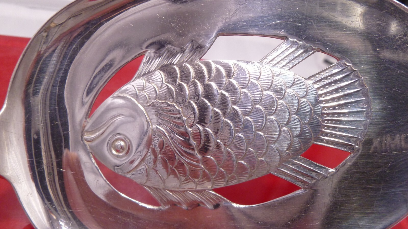 1888/ DAVID ANDERSEN OLD ENGLISH 830S FISH SERVER PIERCED CUT OUT 83% SILVER