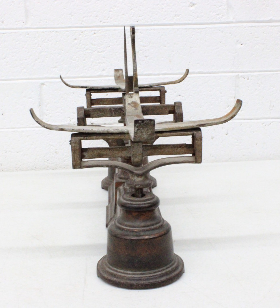 Antique Force 10 Kilo Kilog French Cast Iron Balance Scale with 2 Brass Plates