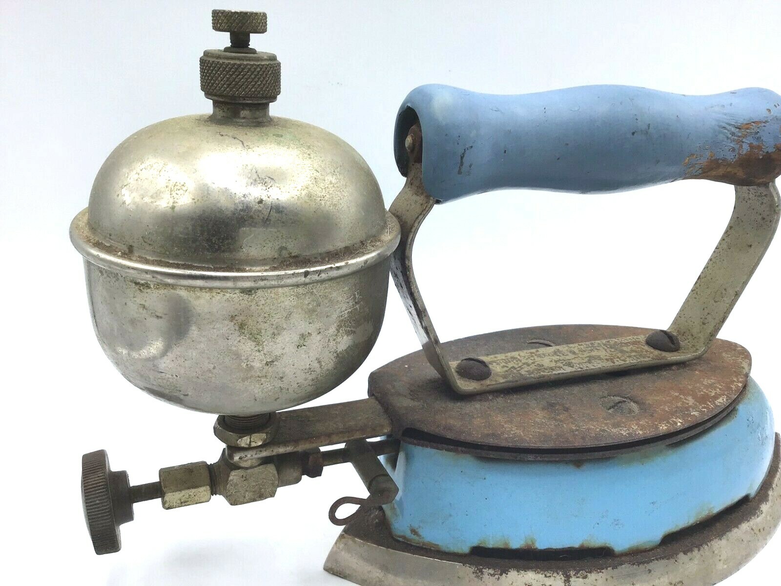 1930’s Coleman SAD Iron Model 4-A Antique Blue Enamel Lite Gas Heating