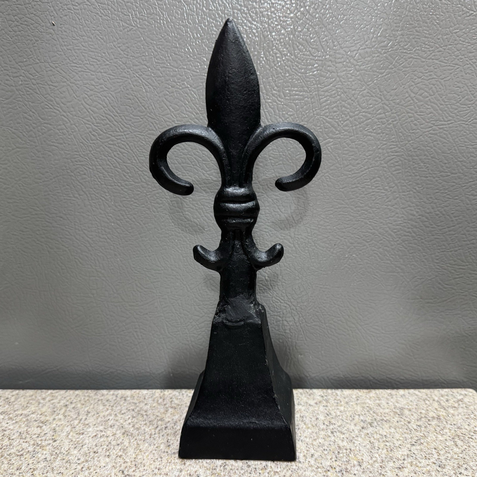Vtg Black Cast Iron Metal Fleur De Lis Figure Door Stop Book End 9.5”X 3.75” VGC