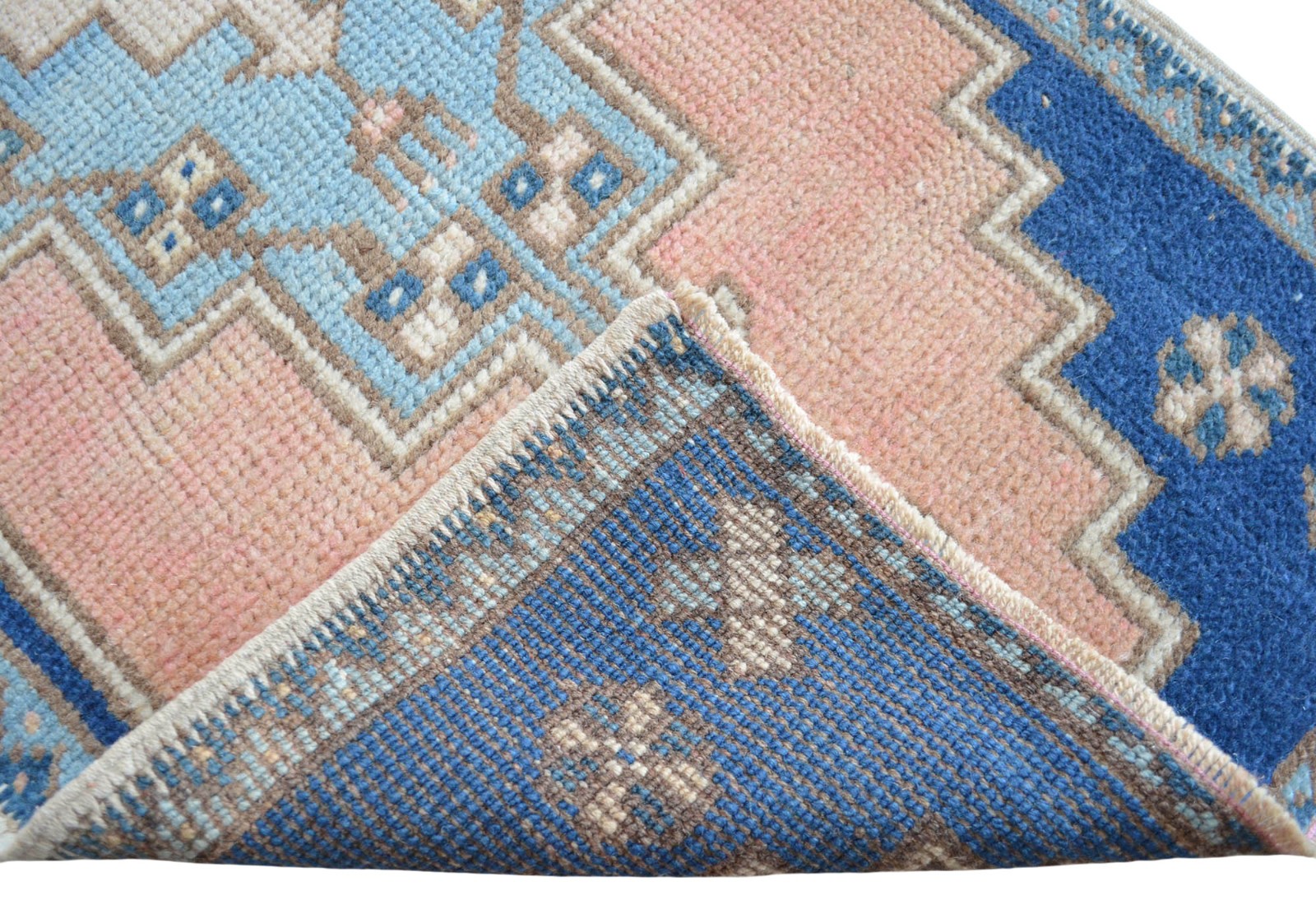 Handmade Turkish Rug for small spaces Entryway – Kitchen – Battroom Decor 2x4ft