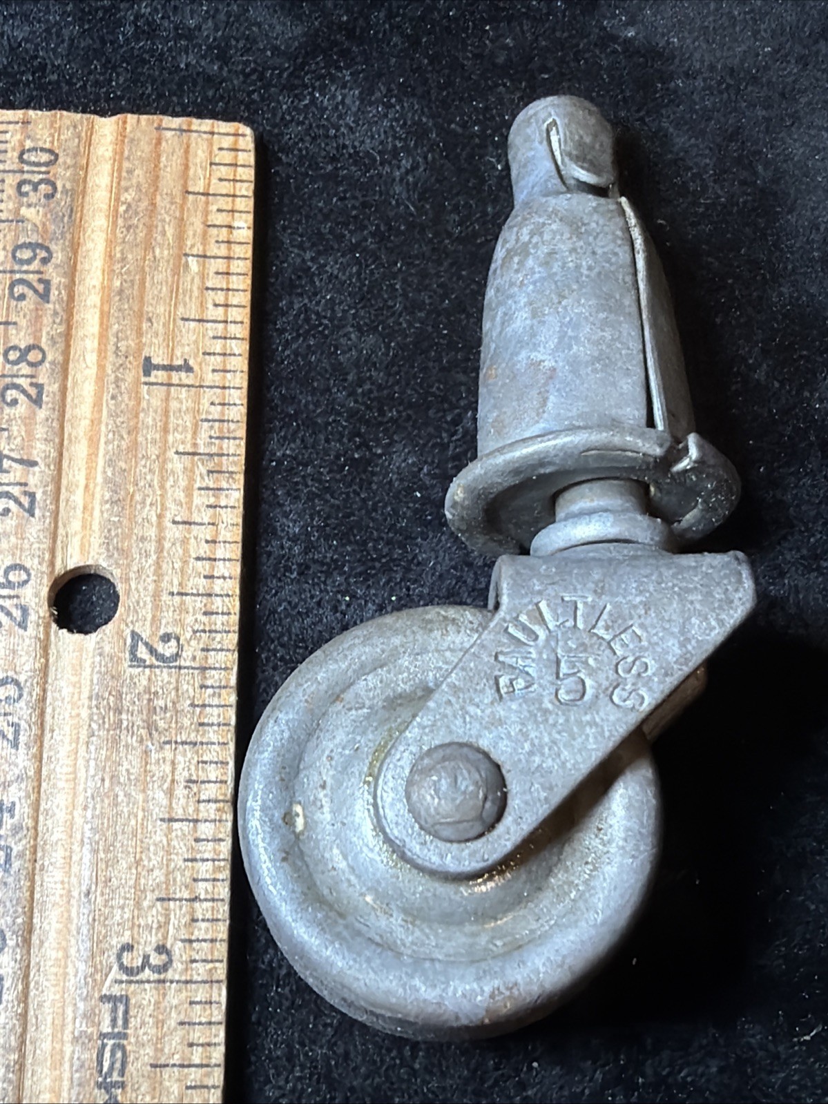 (4) Vintage Small Industrial Steel Furniture Casters 1-1/4″ Wheels Swivel Roller