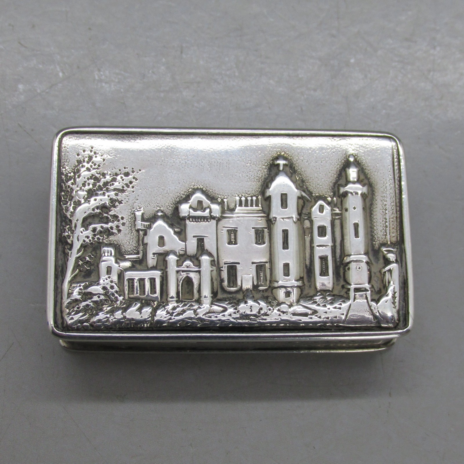 ANTIQUE SOLID SILVER ABBOTSFORD HOUSE VINAIGRETTE 4.5CM 34g T&P BIRMINGHAM 1839