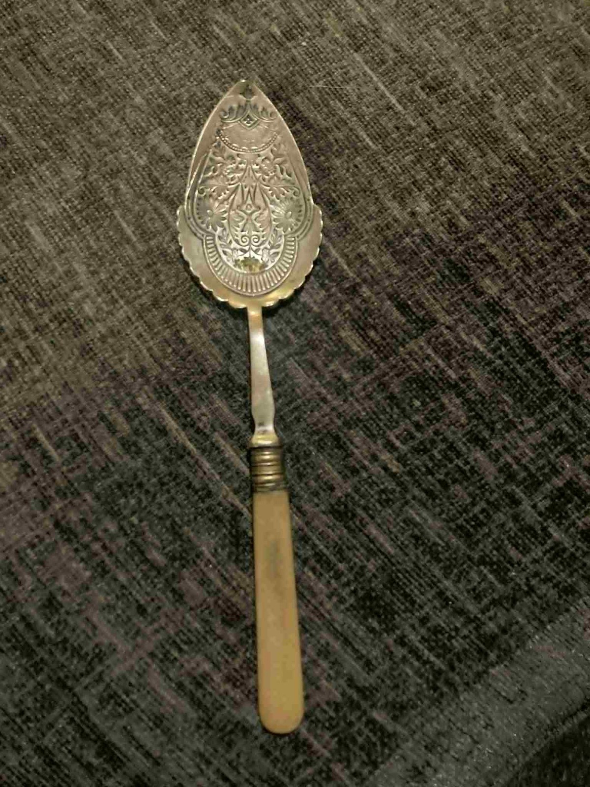 Vintage EPNS Silver Plated Pierced Cake Slice Server Faux Bone Handle Floral