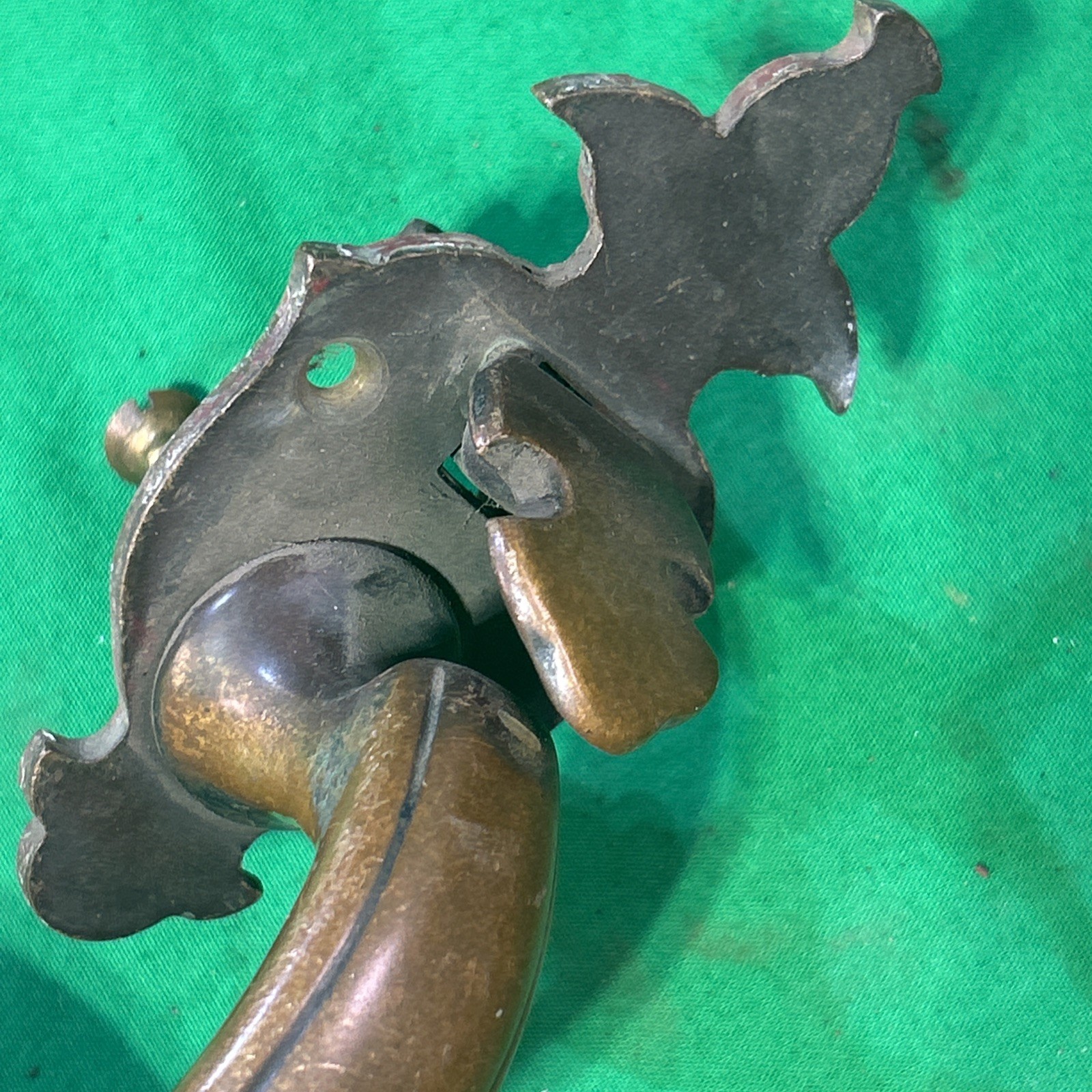 Vintage SOLID BRASS THUMB LATCH EXTERIOR FRONT DOOR PULL HANDLE