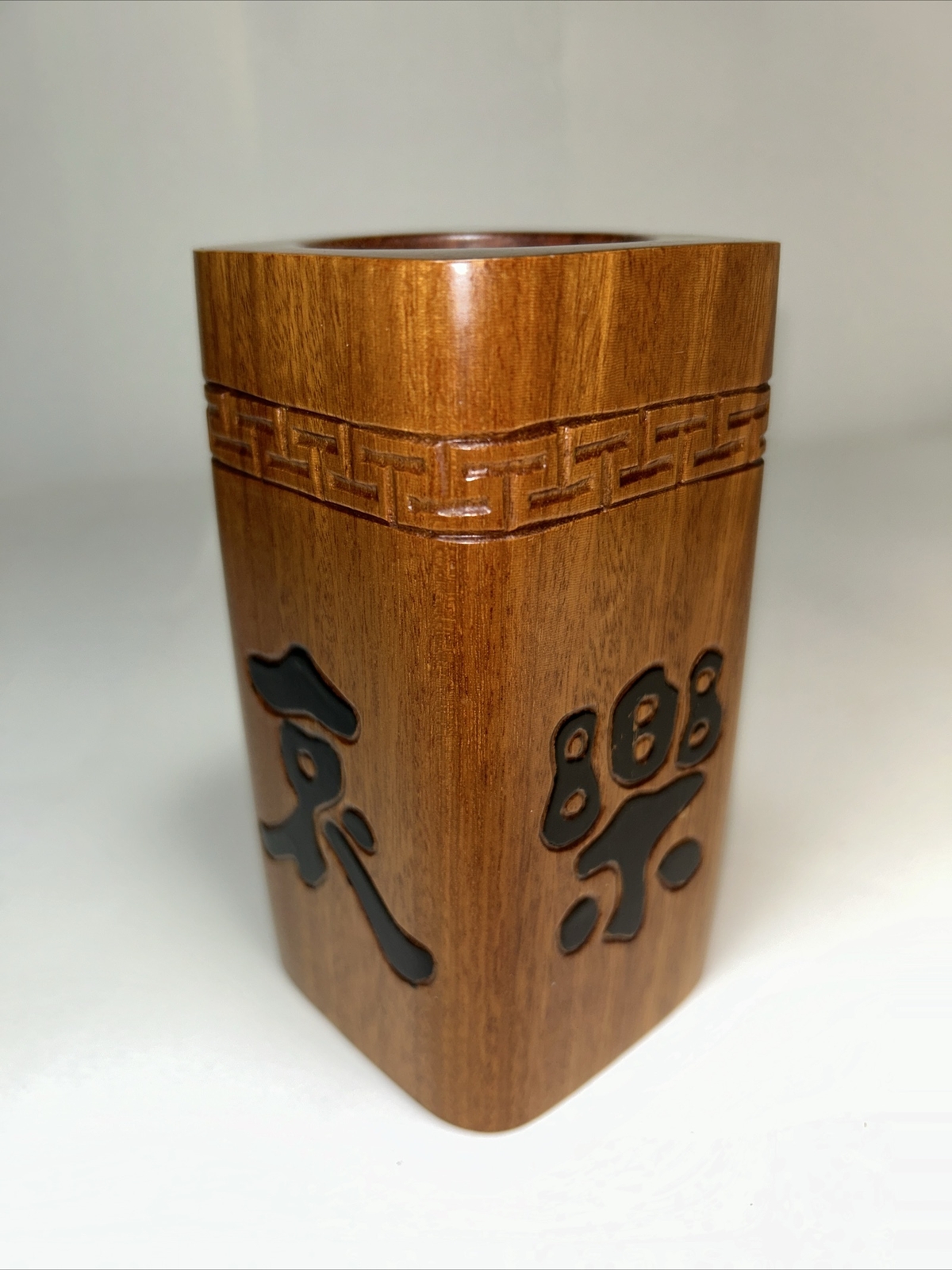 Oriental Beautiful Hand Carved Solid Wood Brushed Pencil Holder Script & Pattern