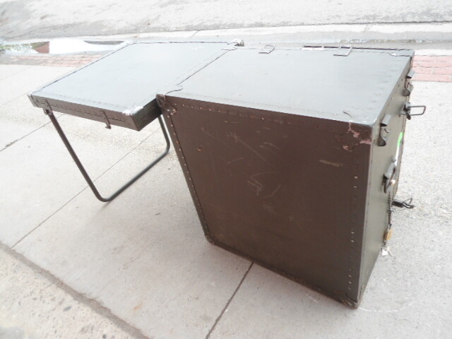 U.S. Military Wood Field Desk (USED) NSN: 7110-00-267-1999