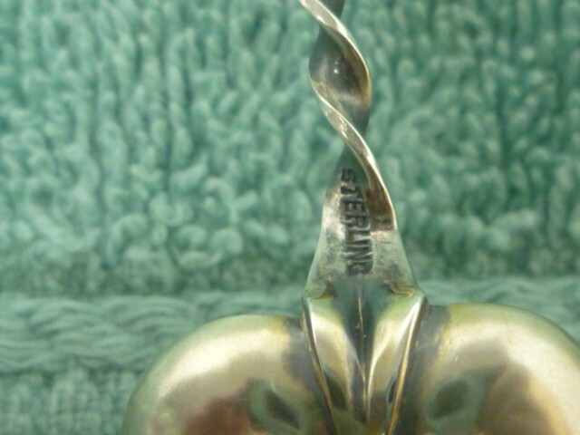 Antique Sterling Silver Souvenir CINCINNATI Beautiful Heart Spiral Floral 1892