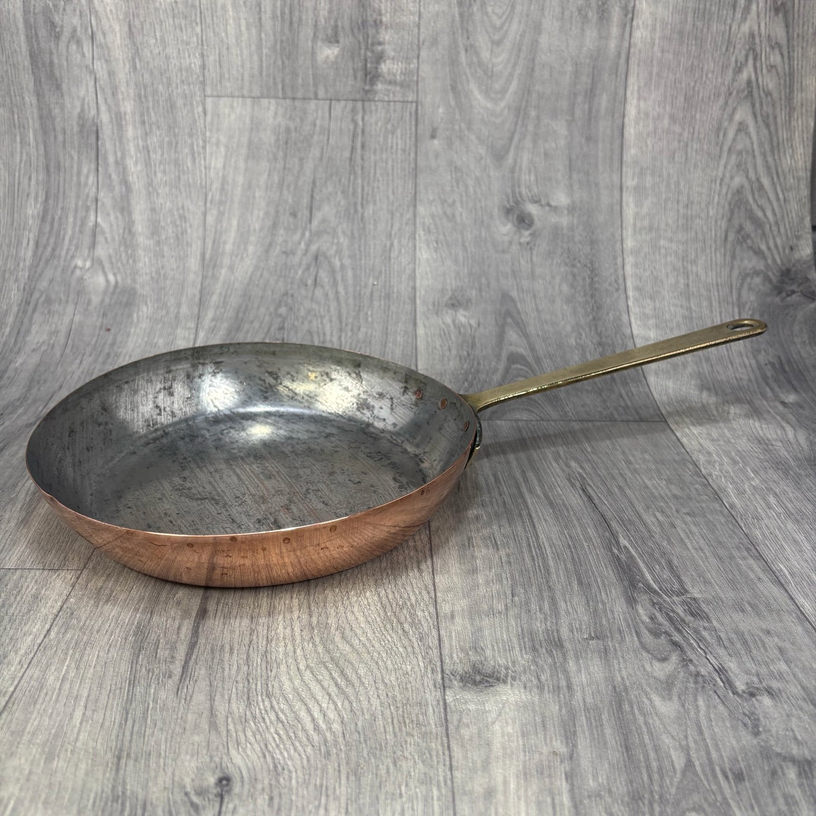 Vintage Copper Cooking Pan Frying Brass Handle Rustic Kitchenware Metalware 9″