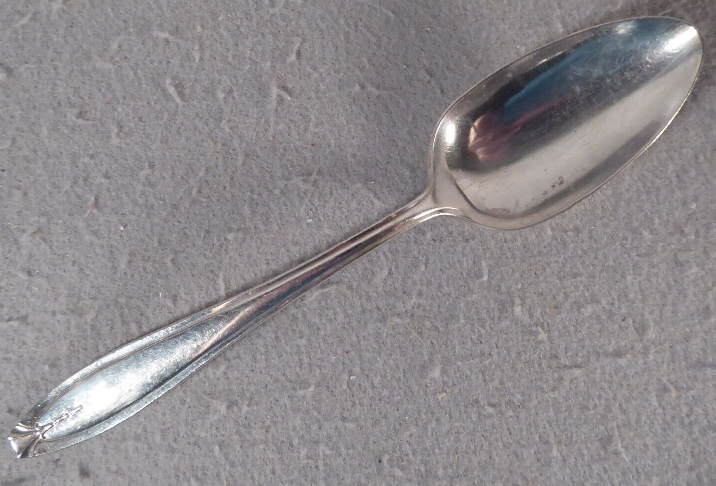Antique R Wallace 1835 Silver Plated Solid Serving Spoon Hostess Pattern 8″ 1920