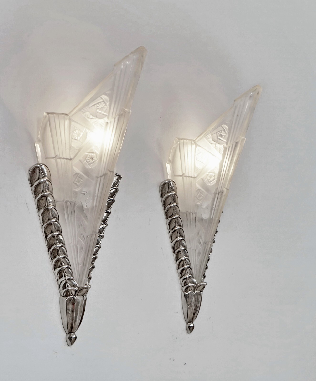 EJG : PAIR OF 1930 FRENCH ART DECO WALL SCONCES ……… lamp muller era France