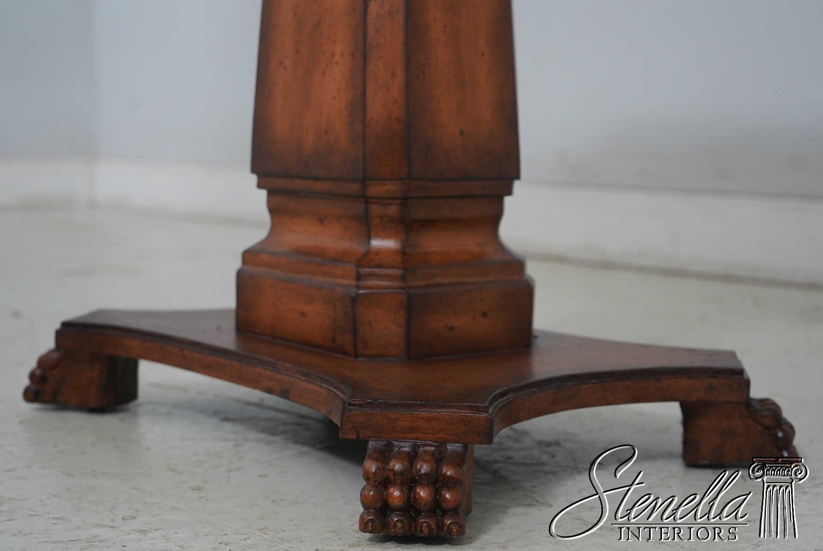 L69285: MAITLAND SMITH Attributed Marble Top Continental Occasional Table