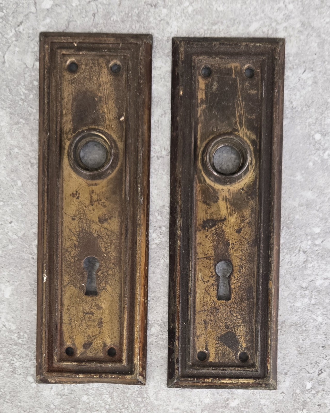Antique Pair Arts Crafts Bronzed Pressed Steel Skeleton Key Doorknob Backplate