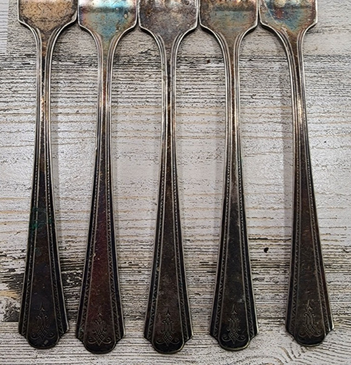 Senate Silver Plated 1932 Jean Pattern 5 Piece Flatware Dinner Forks