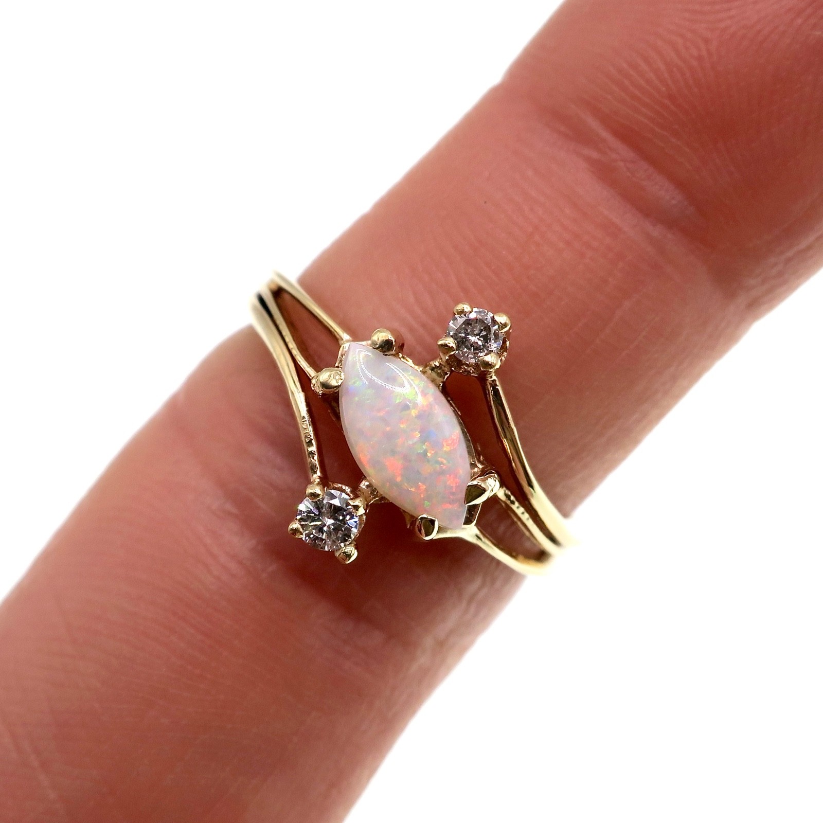 10K YELLOW GOLD Marquise Opal and .07cttw Diamond Fashion Ring, Finger Size 5.25