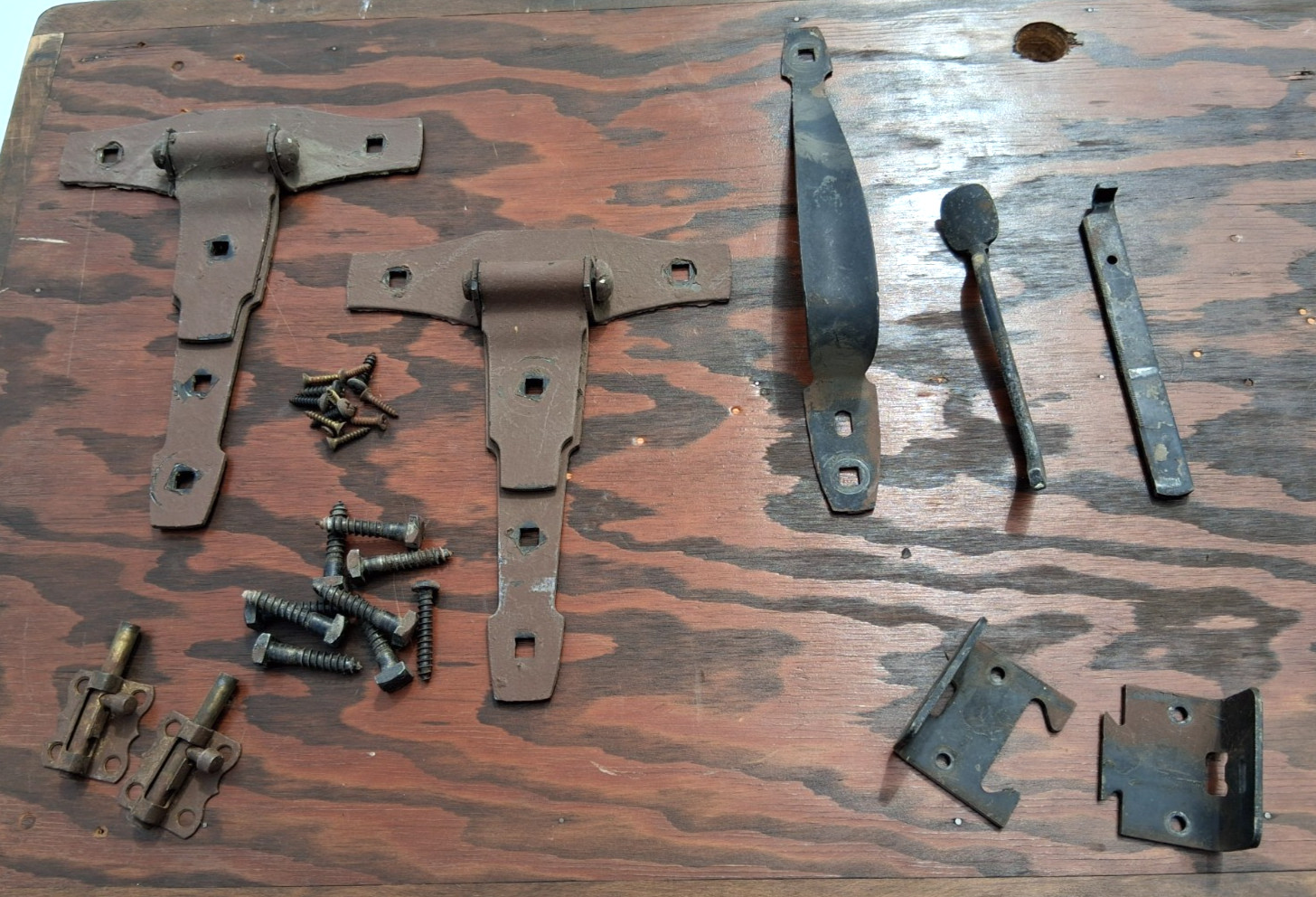 Lot of Rustic Hardware Barn Shed Gate Hinges Door Pull Bolt Latches Vintage