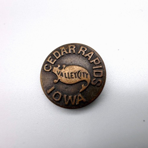 Antique Brass Flexible Shank Fish Theme Button Cedar Rapids Iowa Valley City 3/4