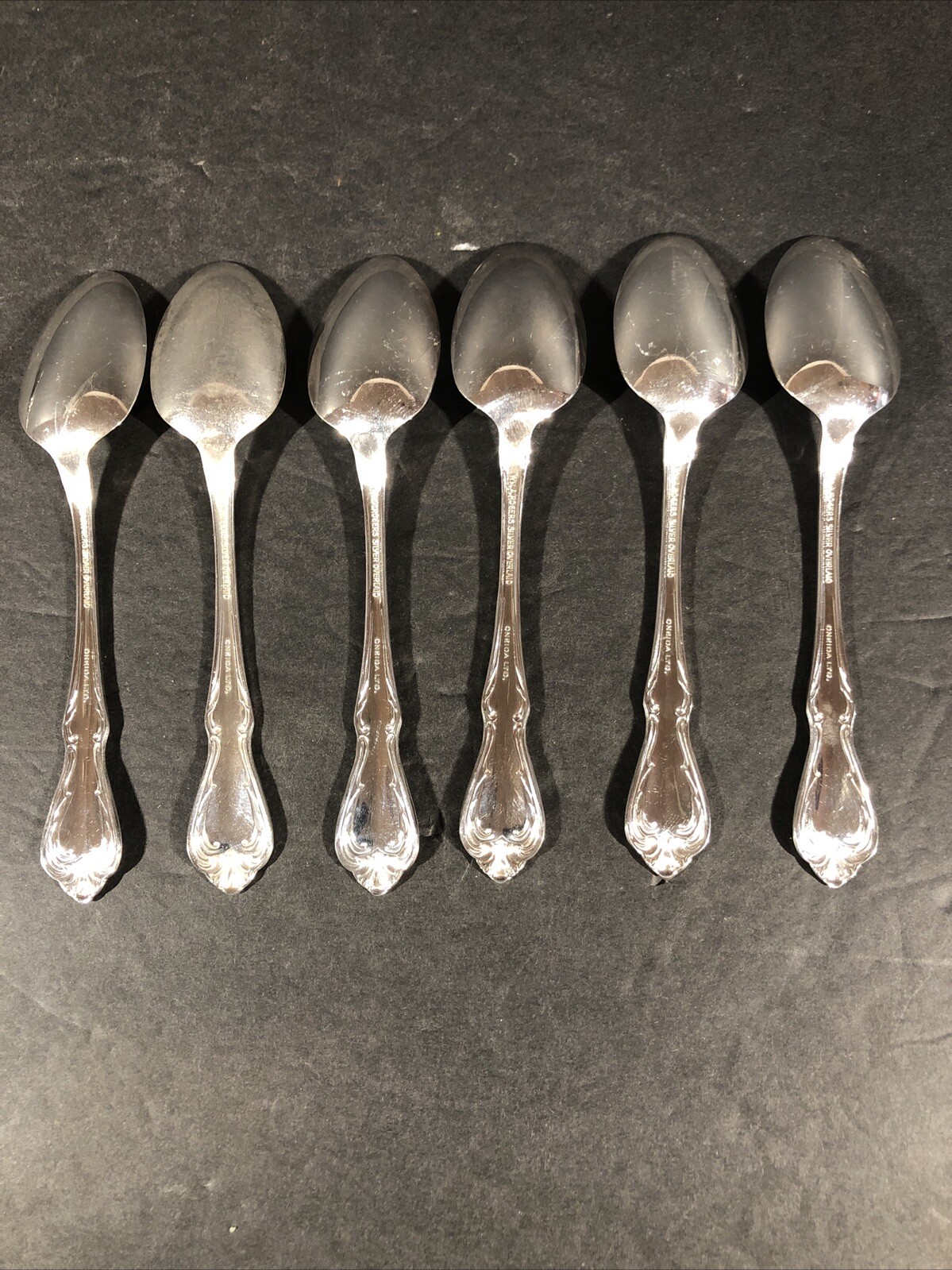 Wm A Rogers Oneida Chalice Harmony Flatware Set Service for 6 Total 31Pcs