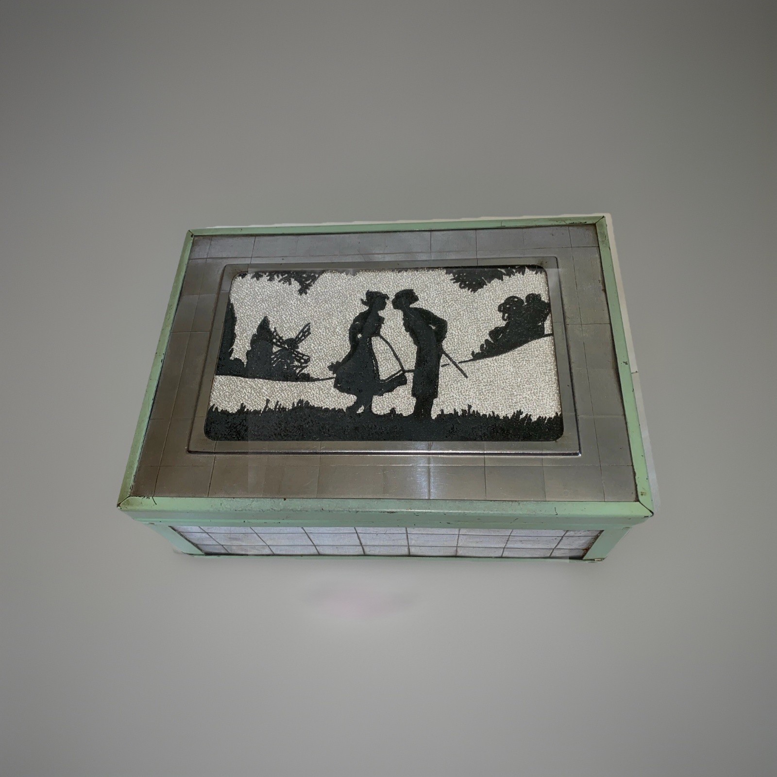 ART DECO CHROMIUM DRESSER JEWELRY BOX SILHOUETTE GREEN METAL WOOD INTERIOR 1920s