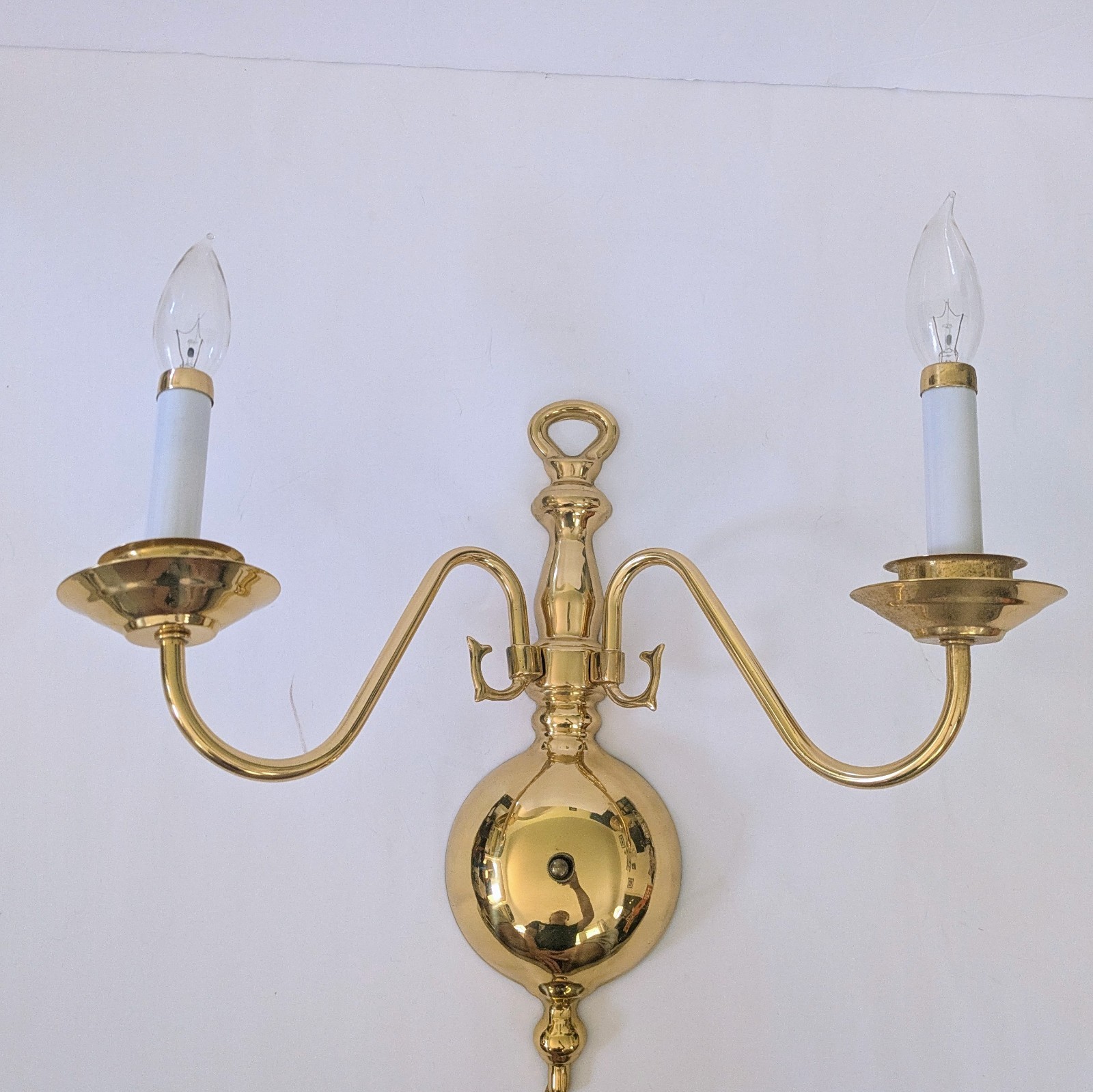 Colonial Polished Brass electric Wall Sconce 13.5″w x 14.5″L 6″