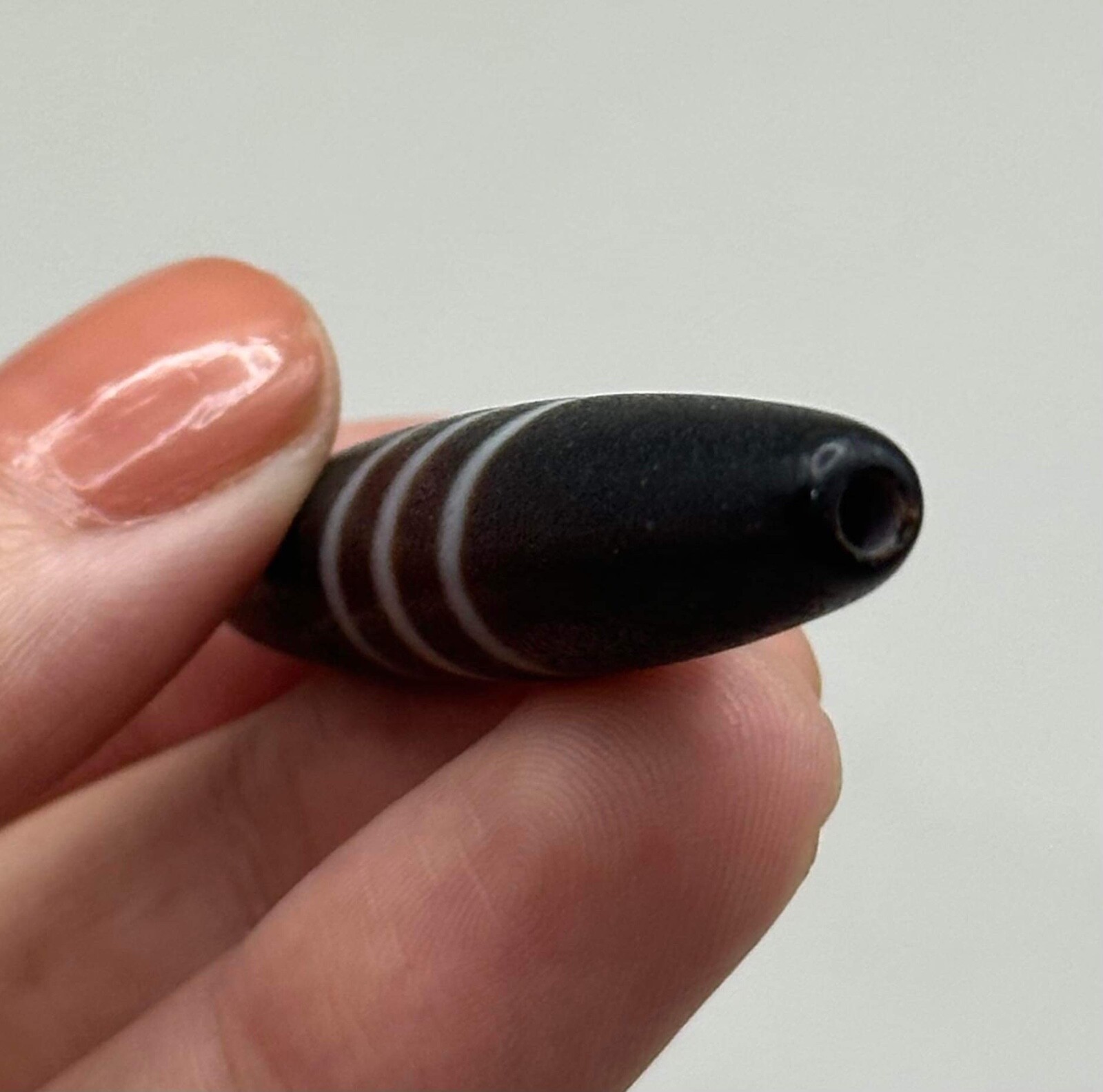 Authentic Ancient Longevity Phum Dzi Etched Agate Bead in good Condition