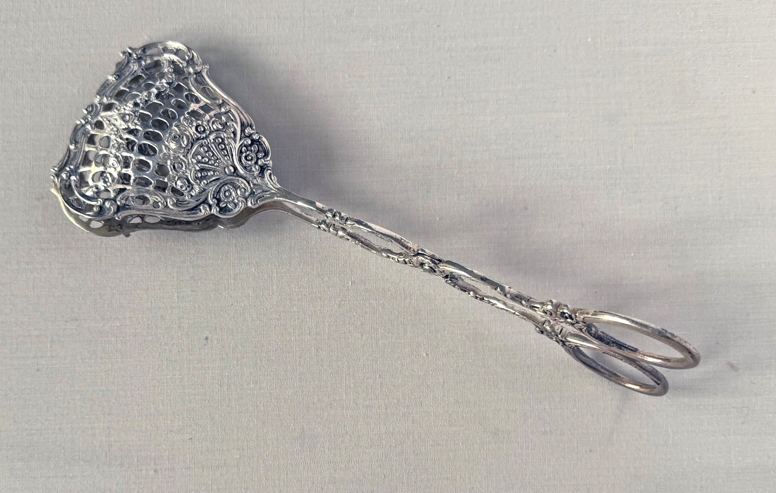 Fancy German Sterling Silver Pastry Cake Server Tongs;A172
