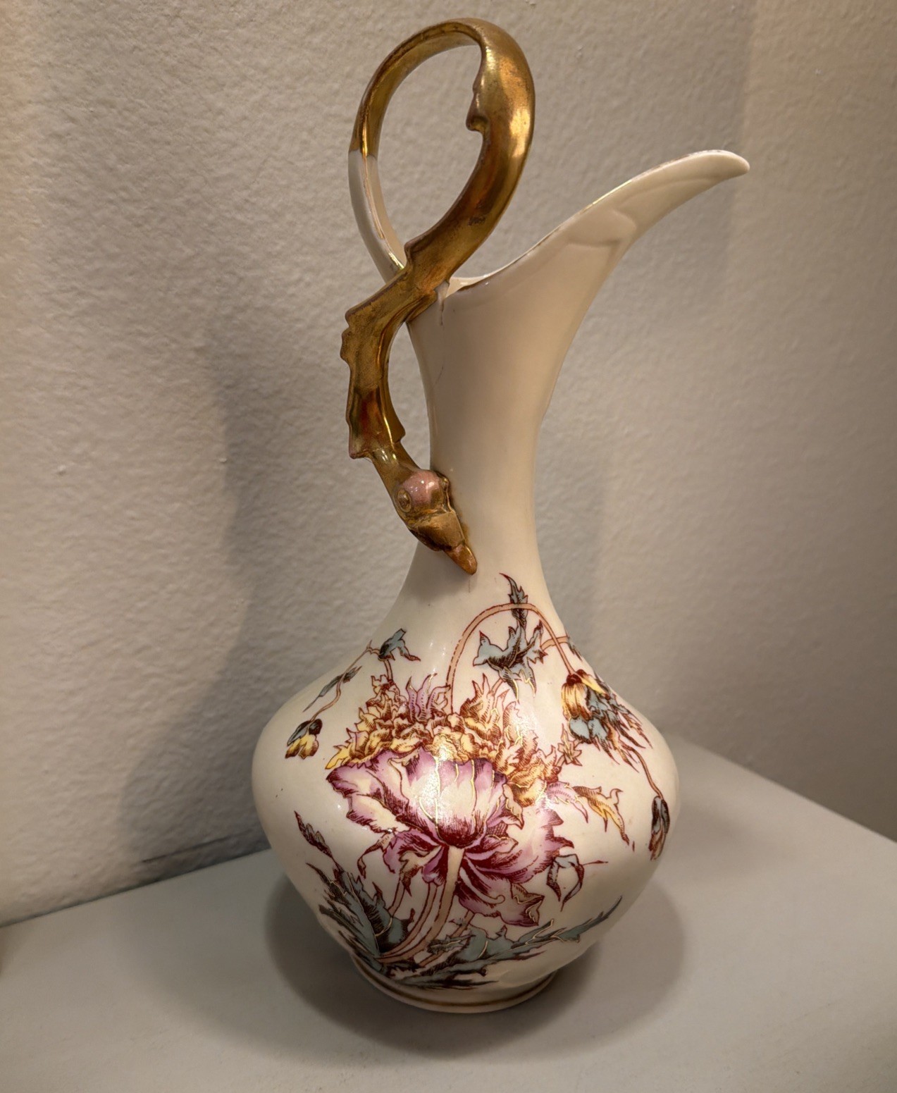 Antique Austrian Art Nouveau Porcelain Ewer Vase w/Gold Gilt Handle Flowers