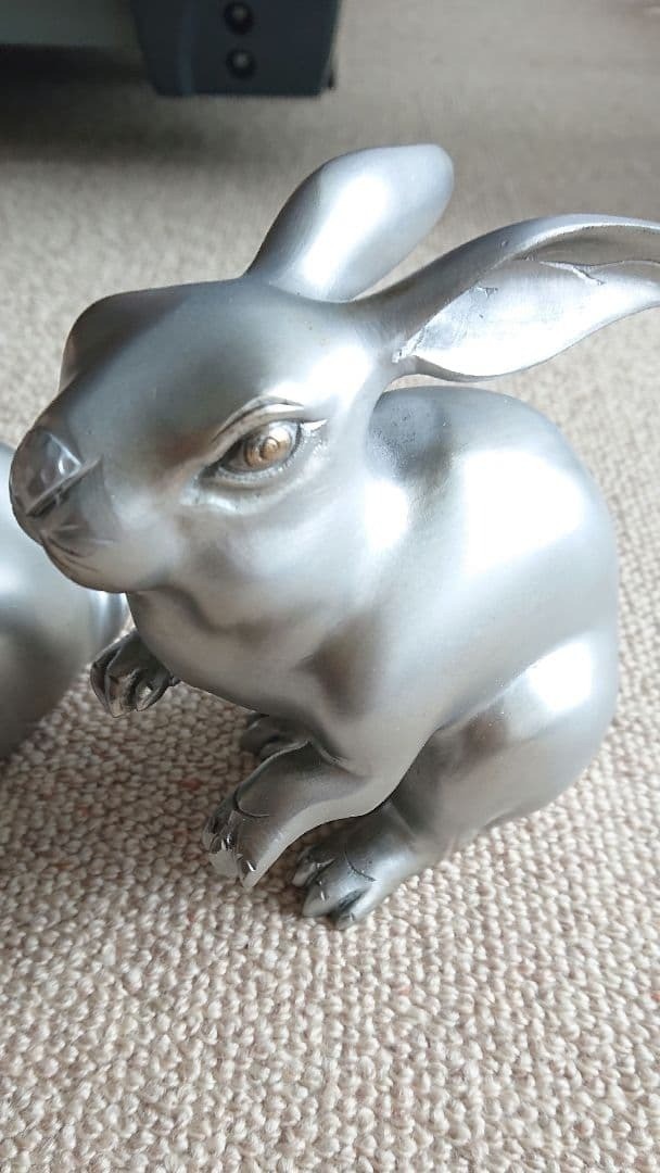 Japanese Vintage Rabbit Bronze Statue Pair Animal Sculpture Metalwork Figurine