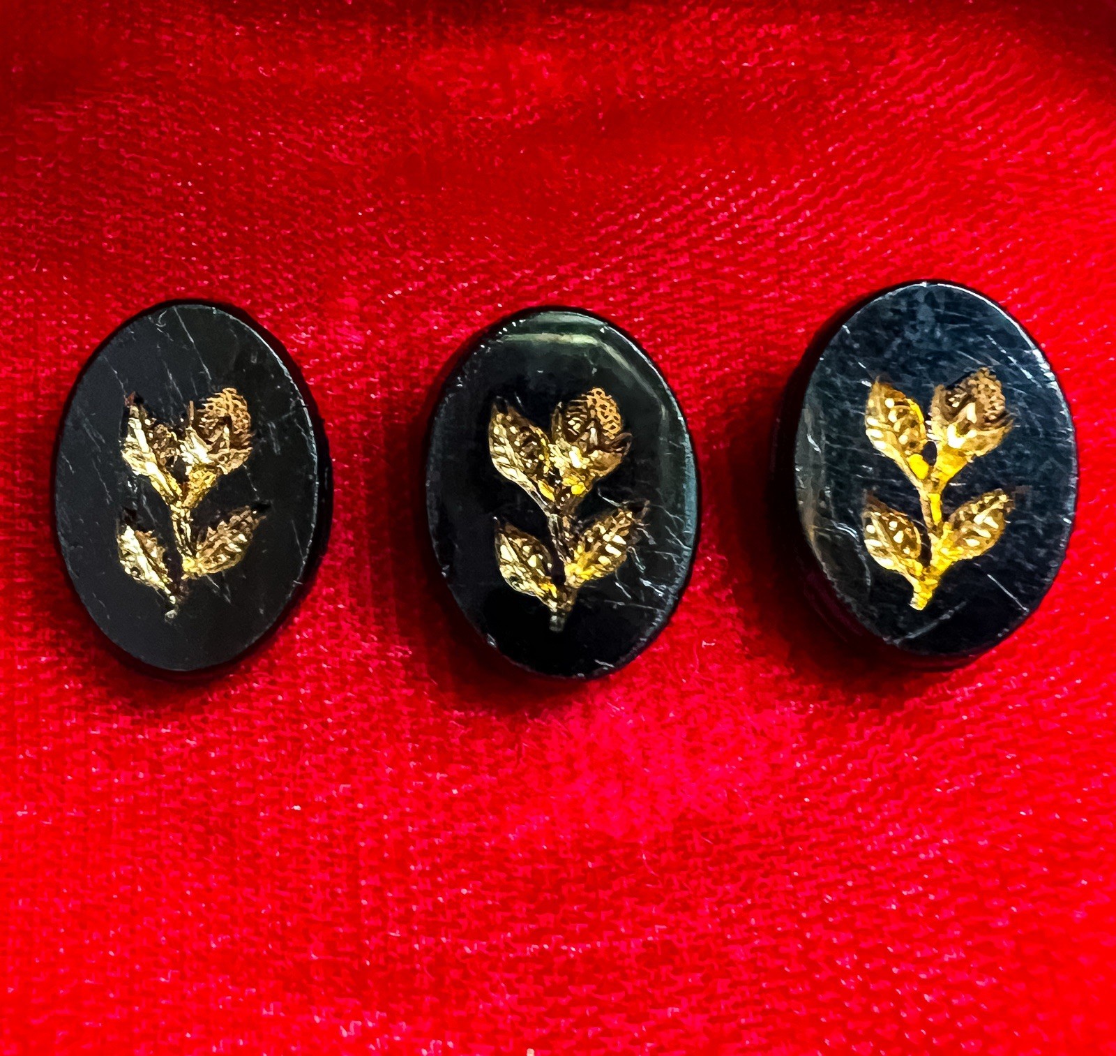 Set Of 3 Antique Black Glass Buttons Gold Luster Pictorial Plant Life Oval Vtg