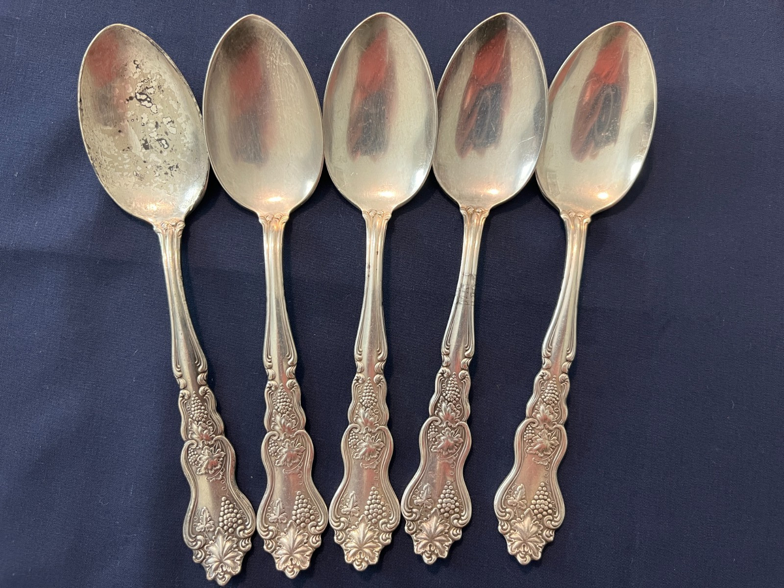 Antique American Silver Co Moselle Grape Silverplate Flatware 29 Pieces
