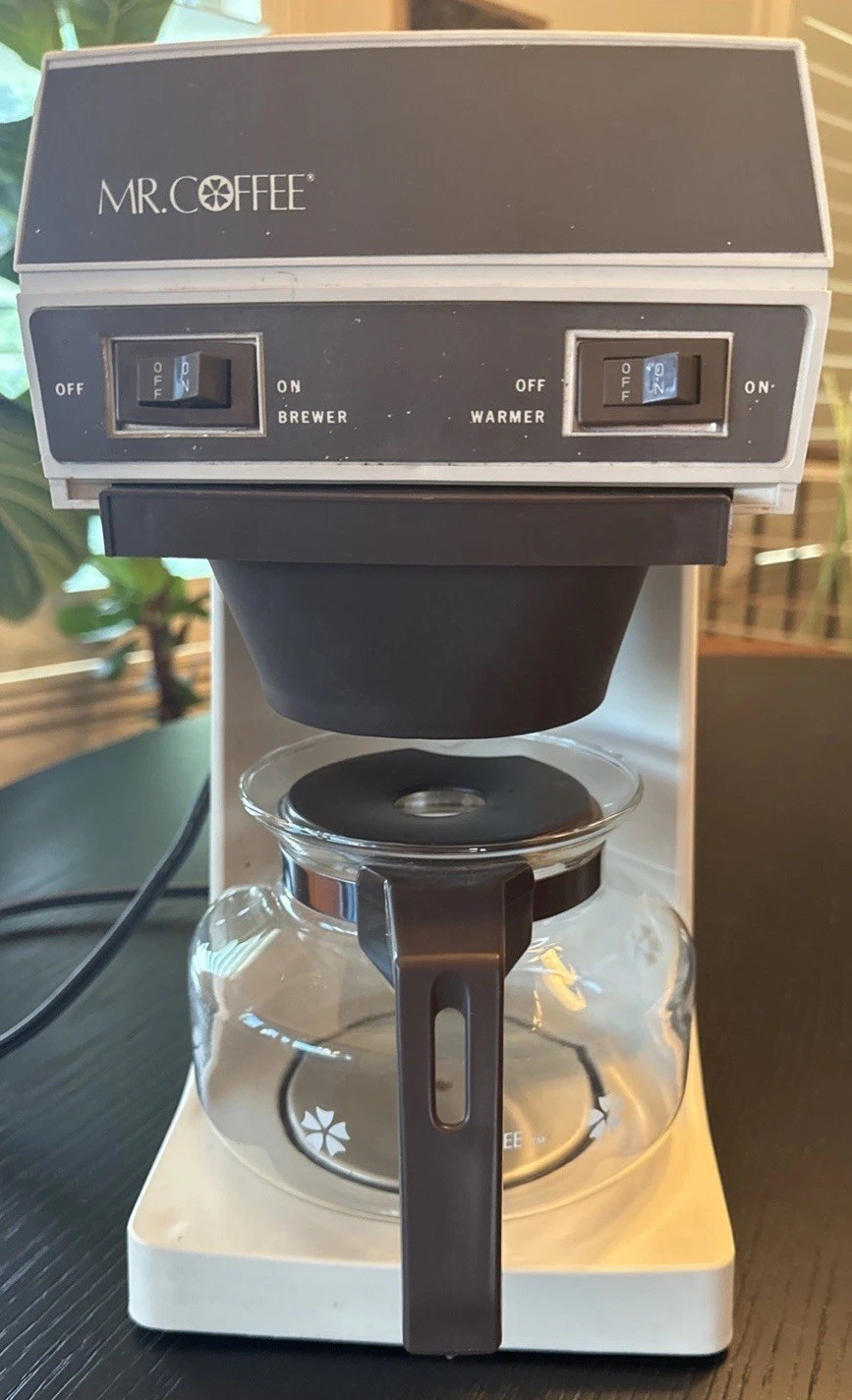 Vtg. Mr. Coffee 10 cup Brewer & Warmer Beige Brown MC-101A EUC