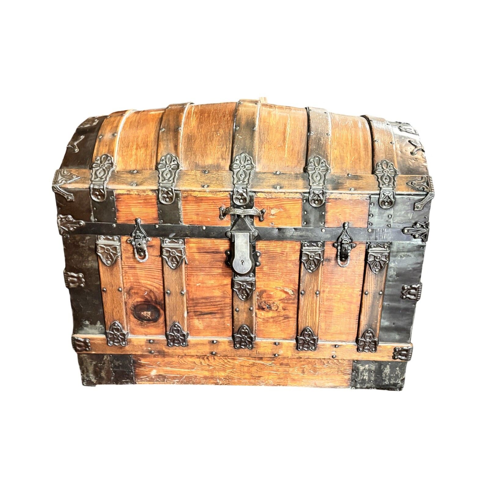 Antique Steamer Trunk Chest Blanket Box Domed Hump Back Oak Original Metal RARE