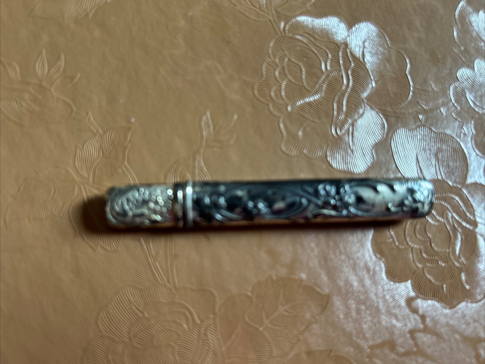 ANTIQUE, Victorian PATTERNED STERLING SILVER PENCIL HOLDER w/Eberhard Pencil