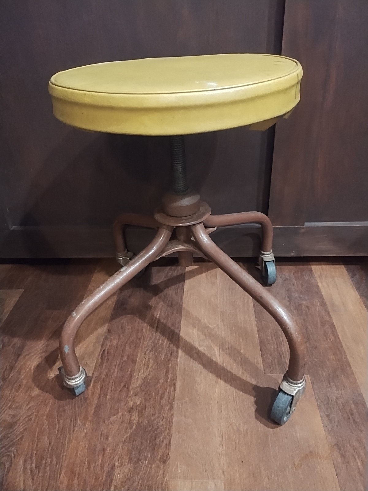 Steelcase Rolling Stool Office Drafting Artist Mechanic Chair MCM Vintage Solid