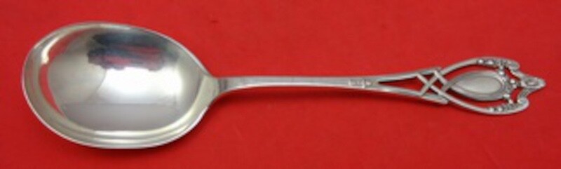 Monticello by Lunt Sterling Silver Gumbo Soup Spoon 6 3/4″