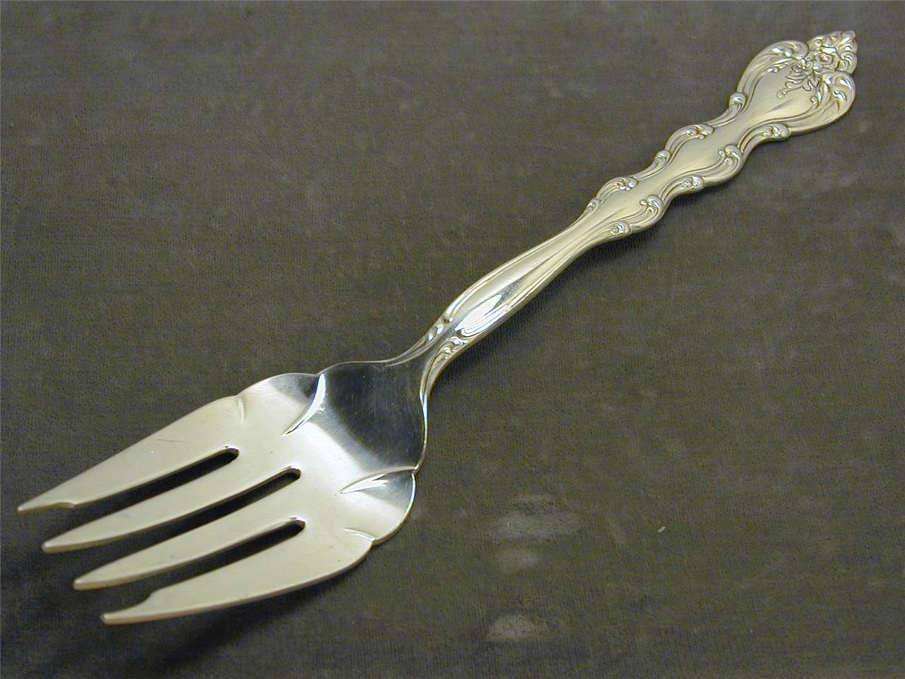 International Interlude Silverplate 8 3/4″ Cold Meat Serving Fork 1971 No Mono