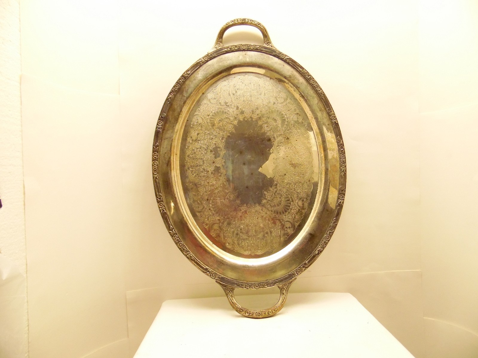 ROBERTS & BRO 2380 oval tray 20 3/4 in X 13 1/2 in. antique silver Decor